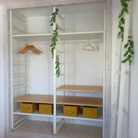 Guest house Vivilanza Surfhouse *