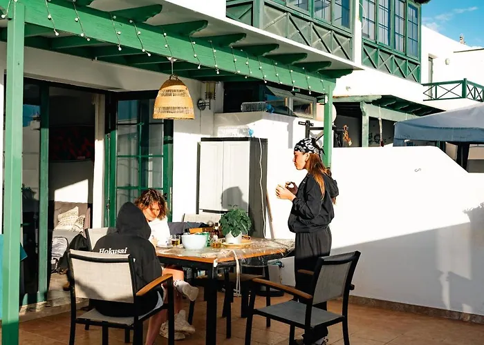 Vivilanza Surfhouse * Коста-Тегисе