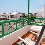 Gasthuis Vivilanza Surfhouse Costa Teguise