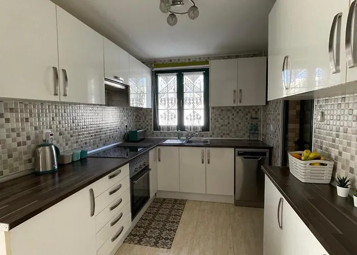 Guest house Vivilanza Surfhouse *