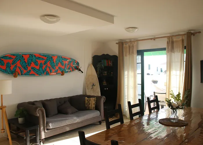 Vivilanza Surfhouse *